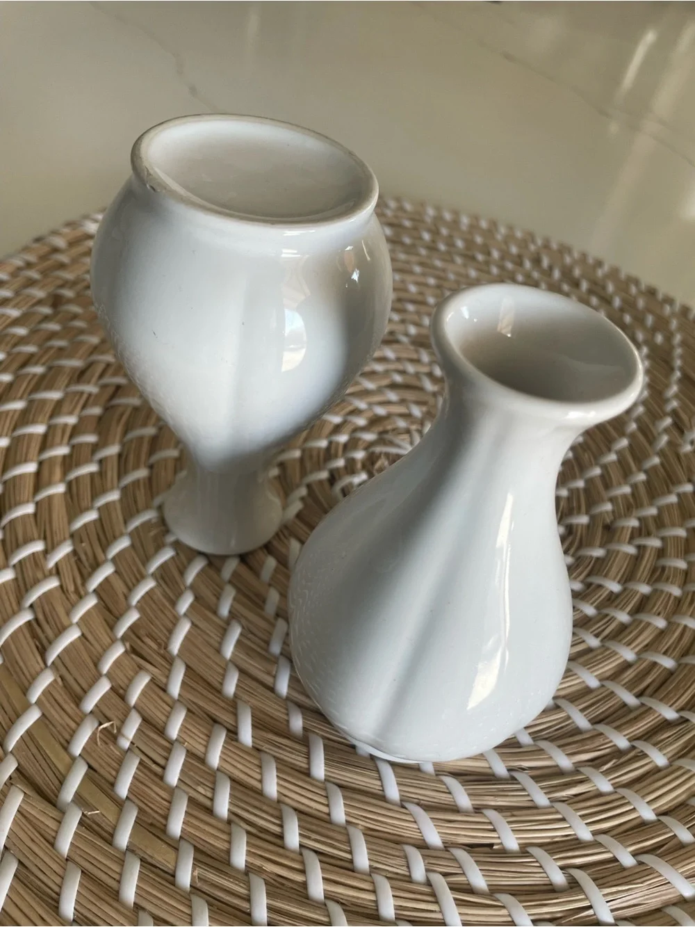 Hollowick Easy Florals White China Mini Curved Texture Bud Vases - Set of Two